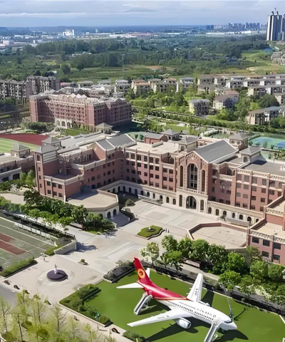 成都航空职业学校好不