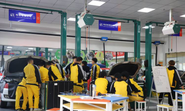 绵竹市汽修学校有哪些