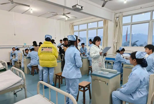 乐山市嘉州卫生职业学校2024年有哪些专业