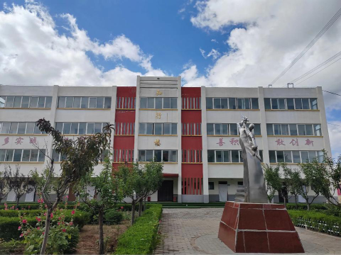 2025巴音郭楞药剂学校有哪些