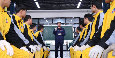 2024年酒泉汽修学校有哪些