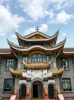 后卫寨有什么大学