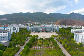 丽江师范高等专科学校是本科吗