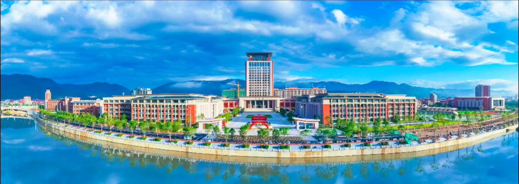 泉州医学高等专科学校是专科吗