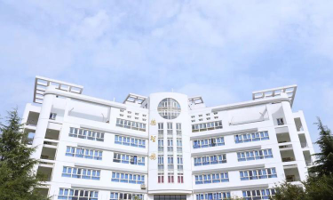 上海邦德职业技术学院是双一流大学吗