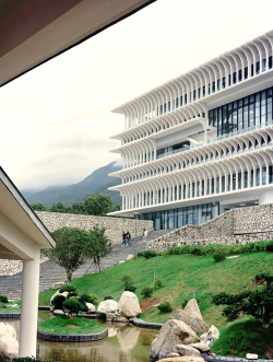 大理大学