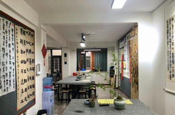 安龙县美艺书画工作室环境