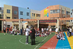 南海市平洲区平东幼儿园环境