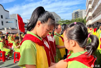 开发区低埒小学环境