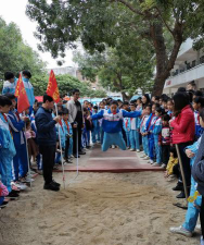博贺镇龙山中心小学环境