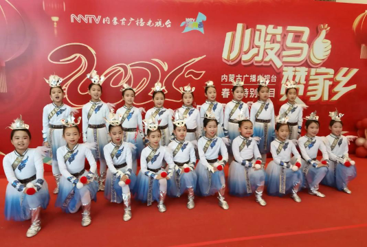 赤峰市红孩子文化艺术培训学校有限公司环境