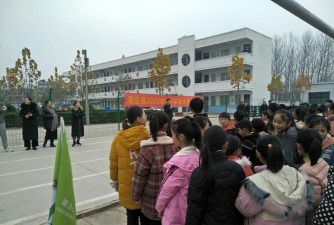 睢县潮庄镇中心小学环境