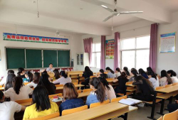 商城县河凤桥乡中心小学环境
