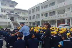 大理市喜洲镇一中环境