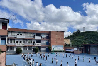 竹管垅中心小学环境