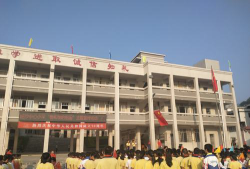 信宜市朱砂镇旺沙小学环境