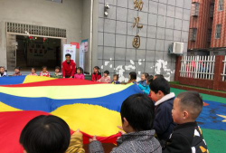万和乡白岩村幼儿园环境
