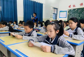 碣石镇金园小学环境