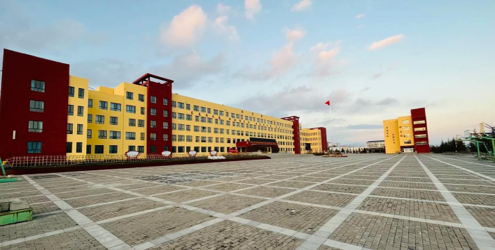 海伦市海北二中环境