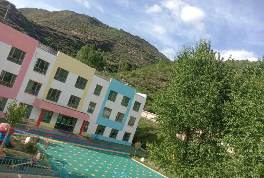 兰州市安宁区吊场乡幼儿园环境