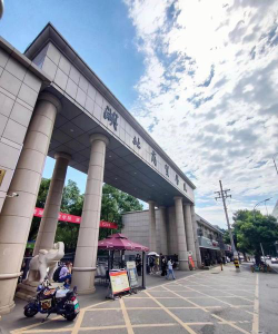 湖北商贸学院环境