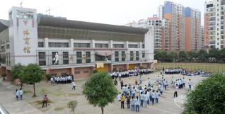 南宁市第三十一中学环境