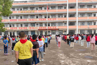 四排中学环境