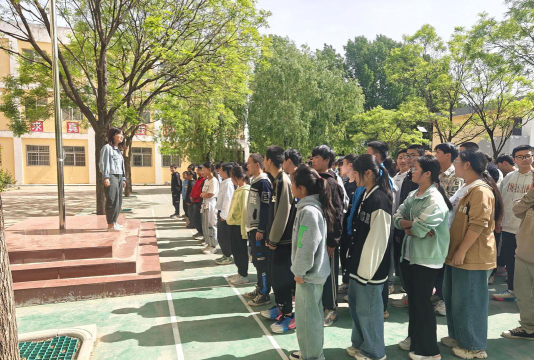 三官庙乡初级中学环境