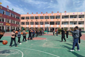 下太镇中心小学环境