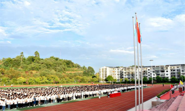 四川省遂宁市遂宁一中实验校环境