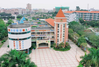 东莞市东城世纪摇篮幼儿园环境