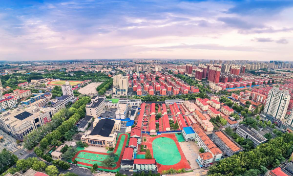 胶州市向阳小学环境