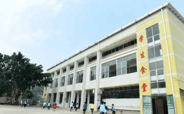 阳春市民族希望学校造和分校环境