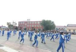 蛟河市天北镇九年制学校中学部环境