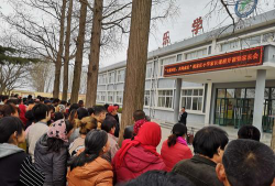 胶南市珠海办事处祝家庄小学环境