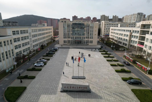 大连医科大学中山学院环境