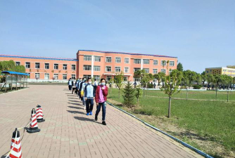 双辽市王奔镇中学环境