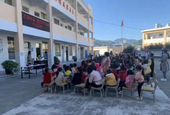 江西省寻乌县三标乡中心小学环境
