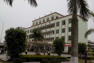 邕宁区那楼镇中心学校环境