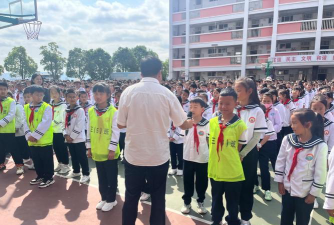 楚雄市南路小学环境