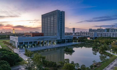 宁波财经学院环境