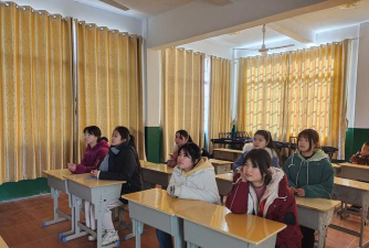 石峡初级中学环境