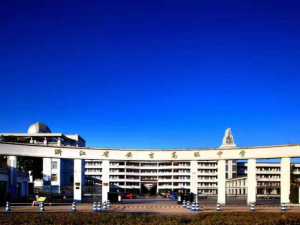 延吉市安森高中环境