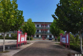 嘉祥县马集乡中心小学环境