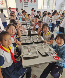 五莲县户部乡中心小学环境