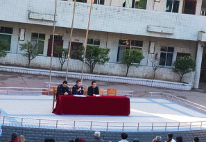 营山县涌泉完全小学校环境