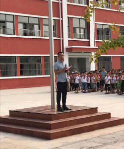 柴胡店镇中心小学环境