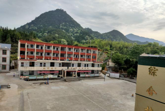修水县漫江乡中学环境