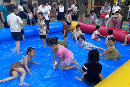 浛洸镇渔水幼儿园环境