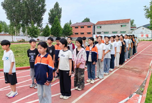 邵营镇大鹿初级中学环境